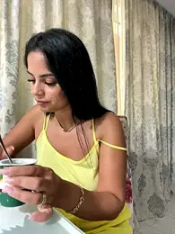 _adelle stripchat stream image