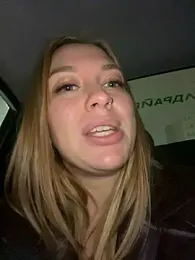 Sweet___Emily stripchat stream image