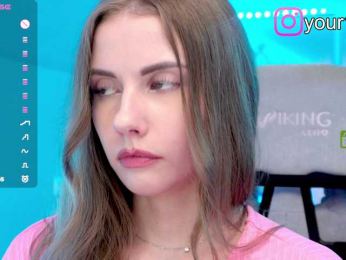 VikkiExtraCheese bongacams stream image