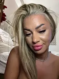 KirstieVegas stripchat stream image