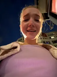 bambi_lu stripchat stream image