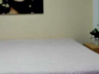 cloe-world1 camsoda stream image