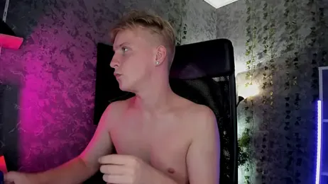 AlexxSweet stripchat stream image