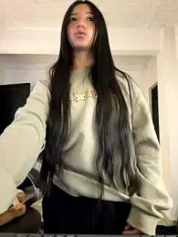 aly_golden_ stripchat stream image