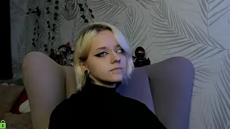 Holy_Silvia stripchat stream image