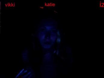 misss-vikki bongacams stream image