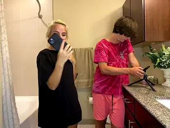 girlfriendmissy stripchat stream image