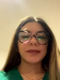 alicee16 stripchat stream image