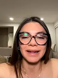 alicee16 stripchat stream image