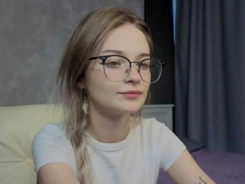 vialeta-baby bongacams stream image