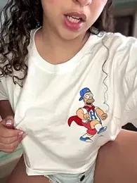 Shara_dreams stripchat stream image