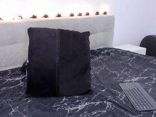 madelanecoote camsoda stream image