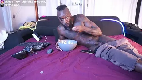 MacTroy stripchat stream image