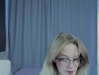 vialeta-baby bongacams stream image