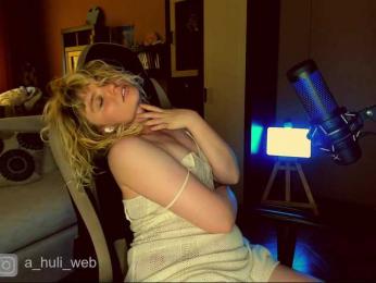 A-Huli bongacams stream image, 19.08.2025 09:00
