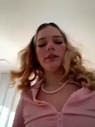 NicoleCut stripchat stream image