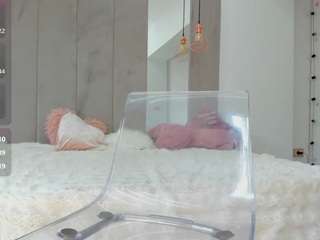 eva-teilor camsoda stream image