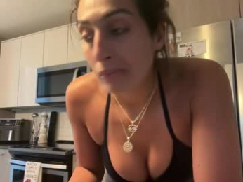 camiliakxoxo chaturbate stream image