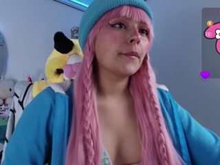 marceliinee camsoda stream image