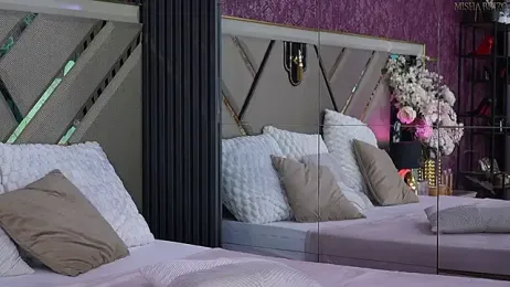 Mishelle-Brizo stripchat stream image