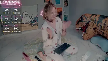 Careful_i_bite stripchat stream image