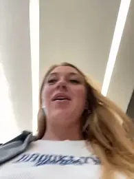 Sweet___Emily stripchat stream image