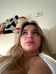 oriana_zoeee stripchat stream image