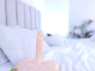 foxy-boobs camsoda stream image