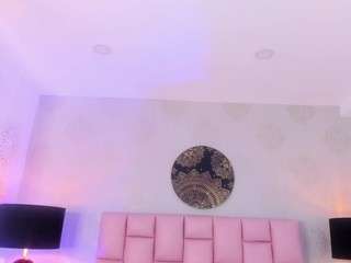 ashley-bruce camsoda stream image