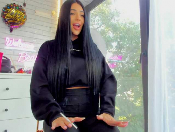 BritneyCharm bongacams stream image