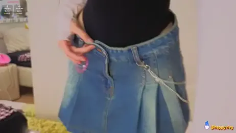 HappyVivy stripchat stream image