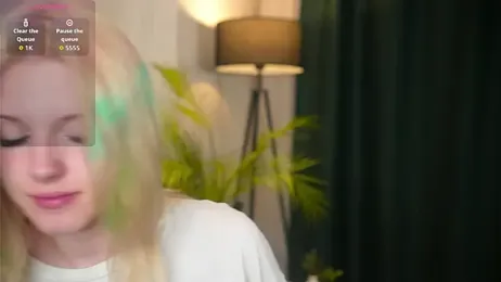 EdlaHewell stripchat stream image