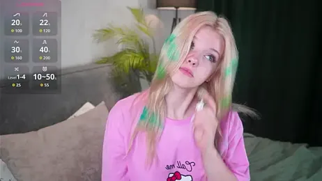 EdlaHewell stripchat stream image