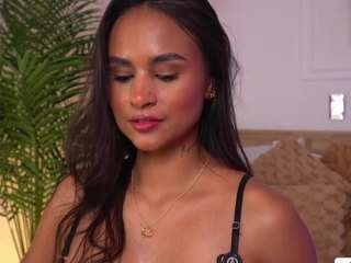 alana-haze camsoda stream image