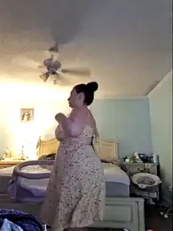 MilfyMrsRobinson stripchat stream image