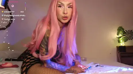 Cinamoonn stripchat stream image