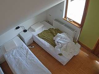 voyeurcam-julmodels-bed-7 camsoda stream image, 19.08.2025 05:10