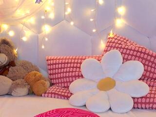 Maci Reynolds flirt4free stream image