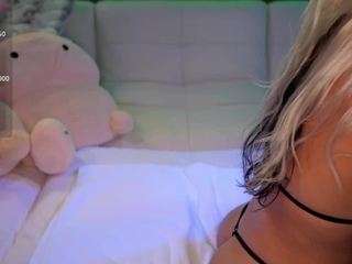 alenacroft camsoda stream image