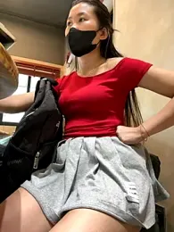 Tina_995 stripchat stream image