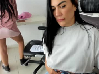 emillybrowm chaturbate stream image