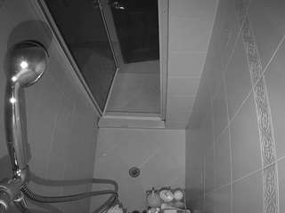 voyeurcam-baileybase-shower camsoda stream image