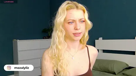 Mozaly stripchat stream image