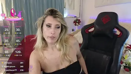 SorayaSapeca stripchat stream image