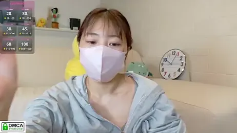 SUZU_ stripchat stream image