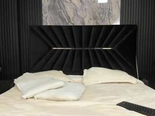 atinxnaugthy camsoda stream image