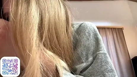 FruityXo stripchat stream image