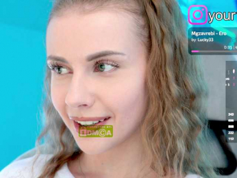 VikkiExtraCheese bongacams stream image