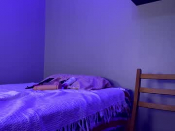 one_more_cum chaturbate stream image