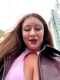 AndreaMood stripchat stream image